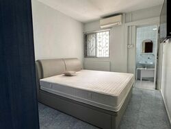 Blk 801 Tampines Avenue 4 (Tampines), HDB 3 Rooms #585064061